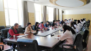 呼市衛(wèi)生和計劃生育委員會艾滋病、梅毒和乙肝母嬰傳播工作專項小組對我院進行督導(dǎo)檢查工作